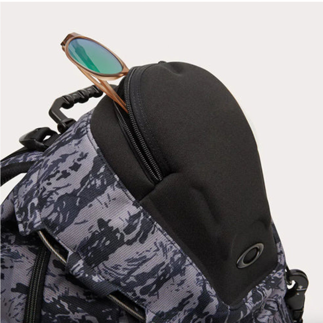 Oakley Kitchen Sink Backpack