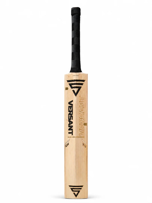 Versant Cricket Bat Aura