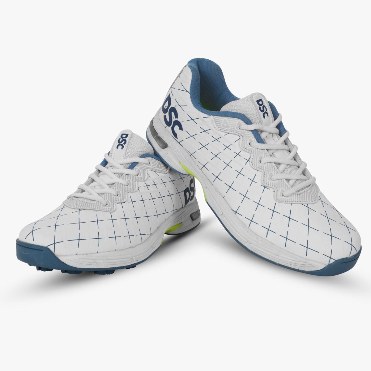 DSC Biffer 22 Cricket Shoes - Cric Studio