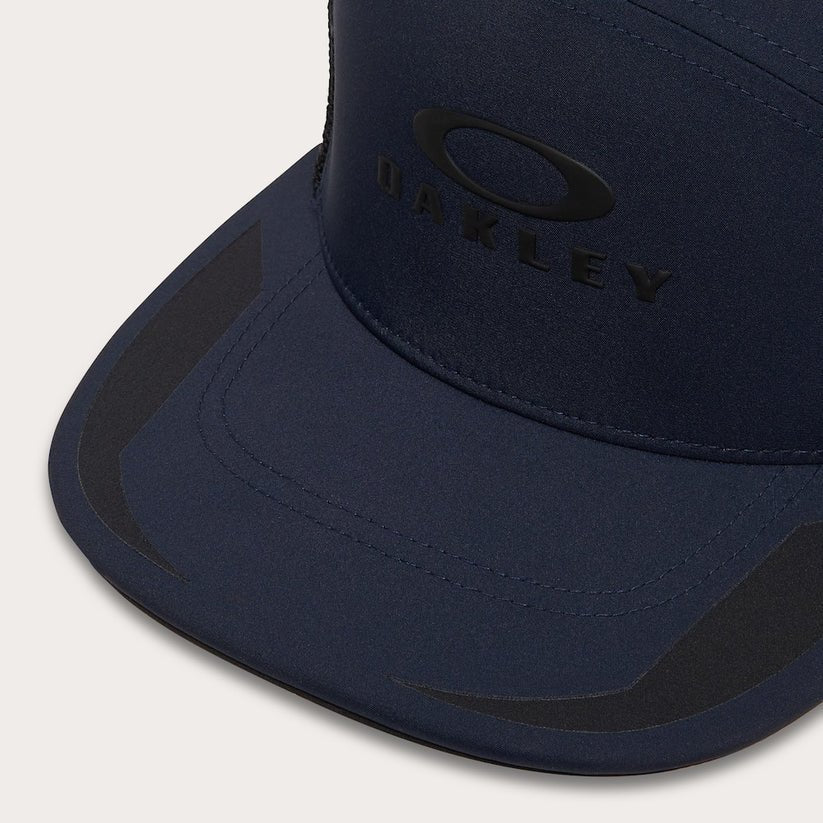 Oakley Podium Trucker Hat abyss/black - Cric Studio