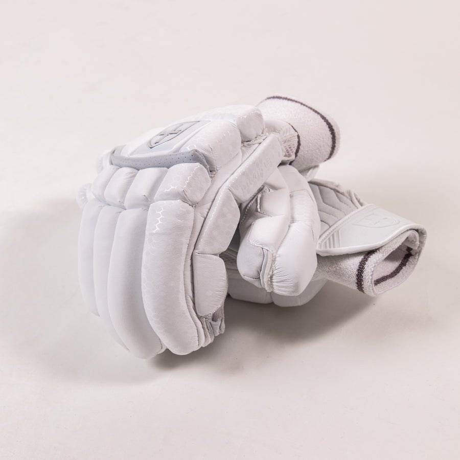 Focus Limited Edition Hybrid Gloves White - Cric Studio