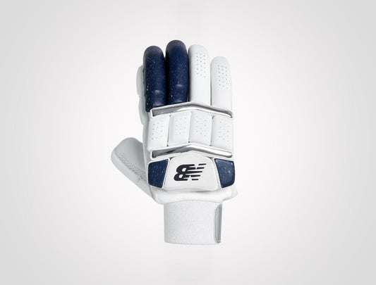 New Balance DC 10i PRO Batting Gloves - Cric Studio