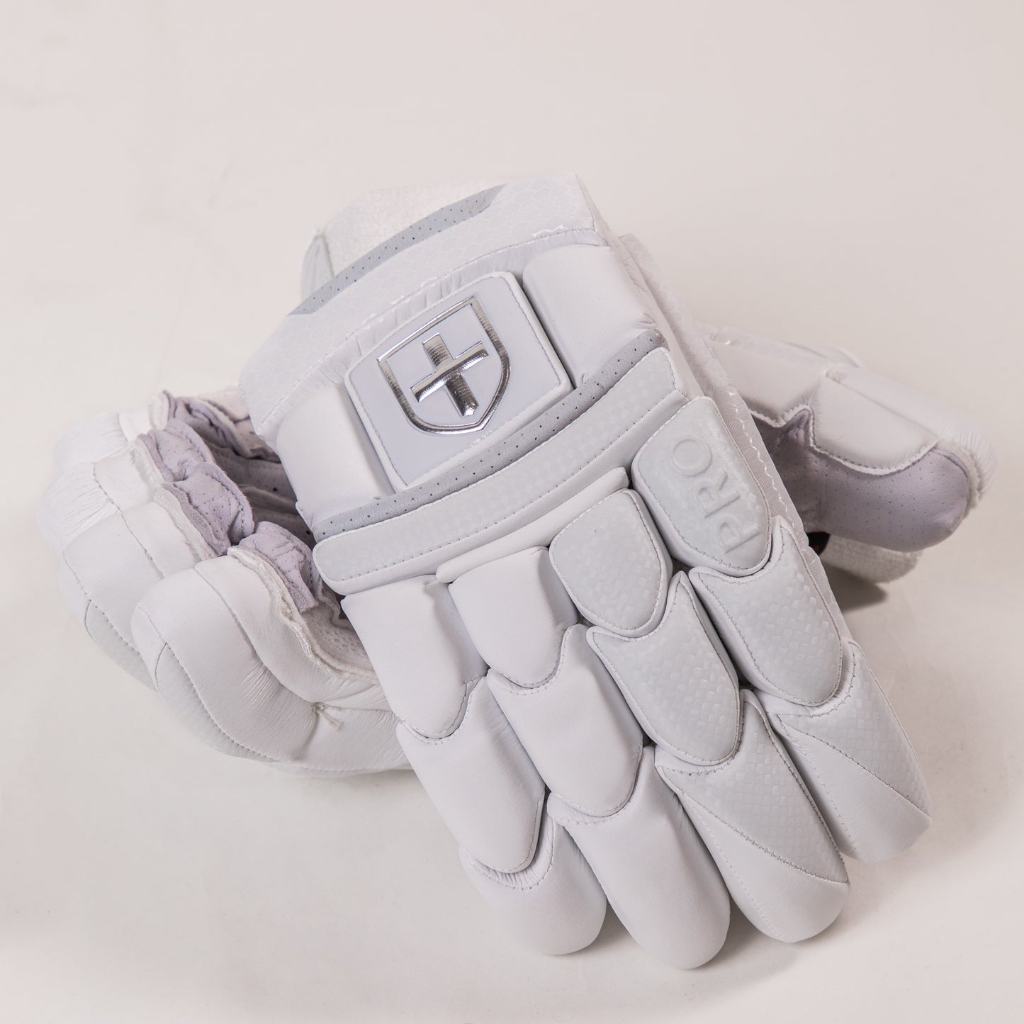 Focus Players Gloves - Cric Studio