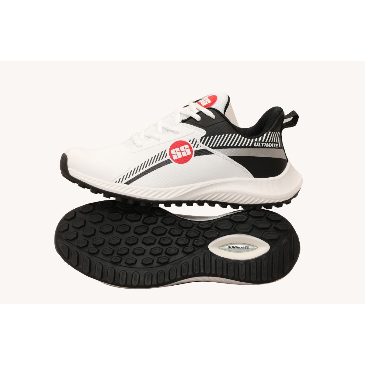 SS Ultimate cricket Shoes Silver/Black - Cric Studio