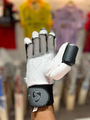 SG Batting Gloves Test Carbon