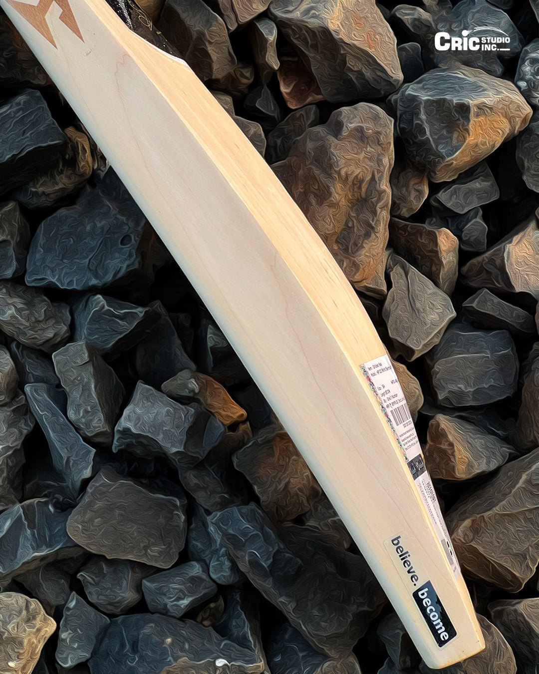 SG HP 33 English Willow Cricket Bat with SG|Str8bat Sensor (Hardik Pandya Series) - Cric Studio