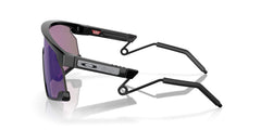 Oakley Sports Sunglasses 9237-07 BXTR Metal Polished Black Przim Jade