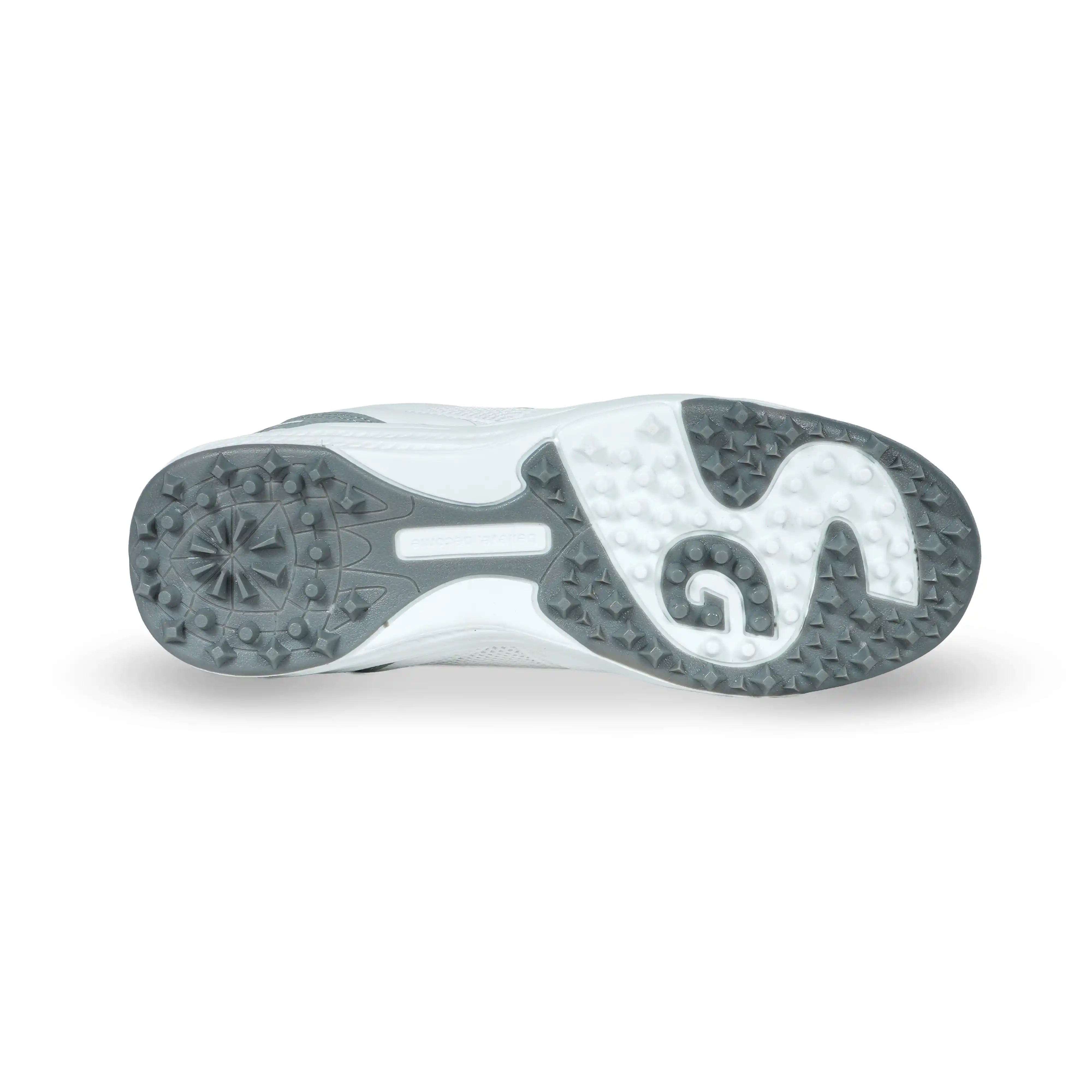 SG Cricket Shoes Fusion