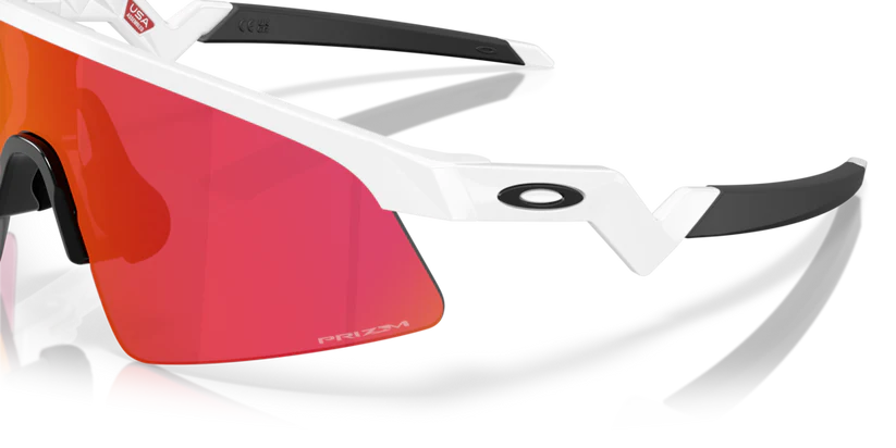 Oakley Sports Sunglasses 9015-03 Resistor Sweep Polished White Prizm Field