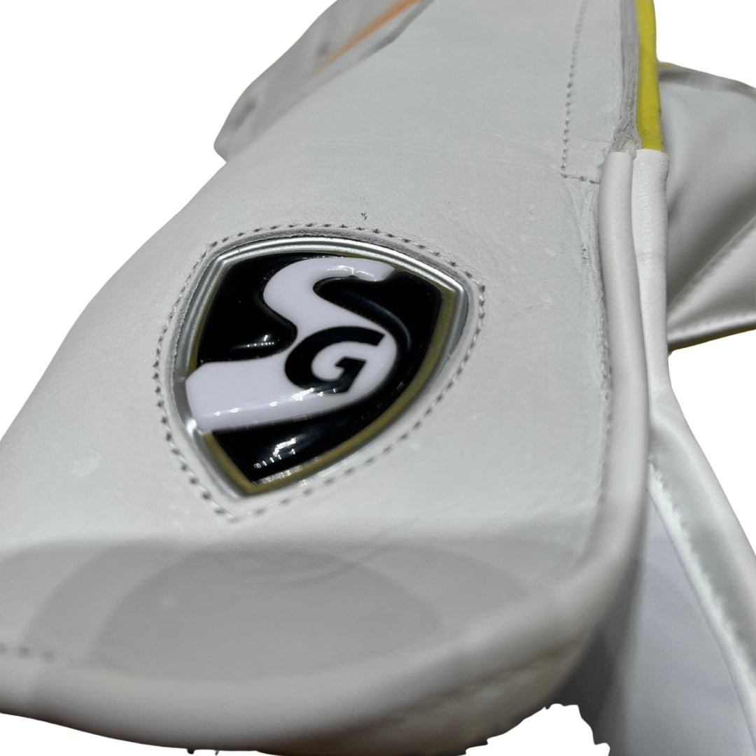 SG Wicket Keeping Gloves (Original Players) - Cric Studio