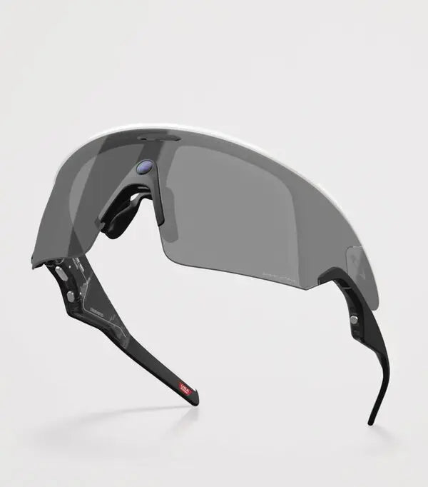 Oakley Sports Sunglasses 9463-46 Sutro Lite Matte White Clear Photochromic