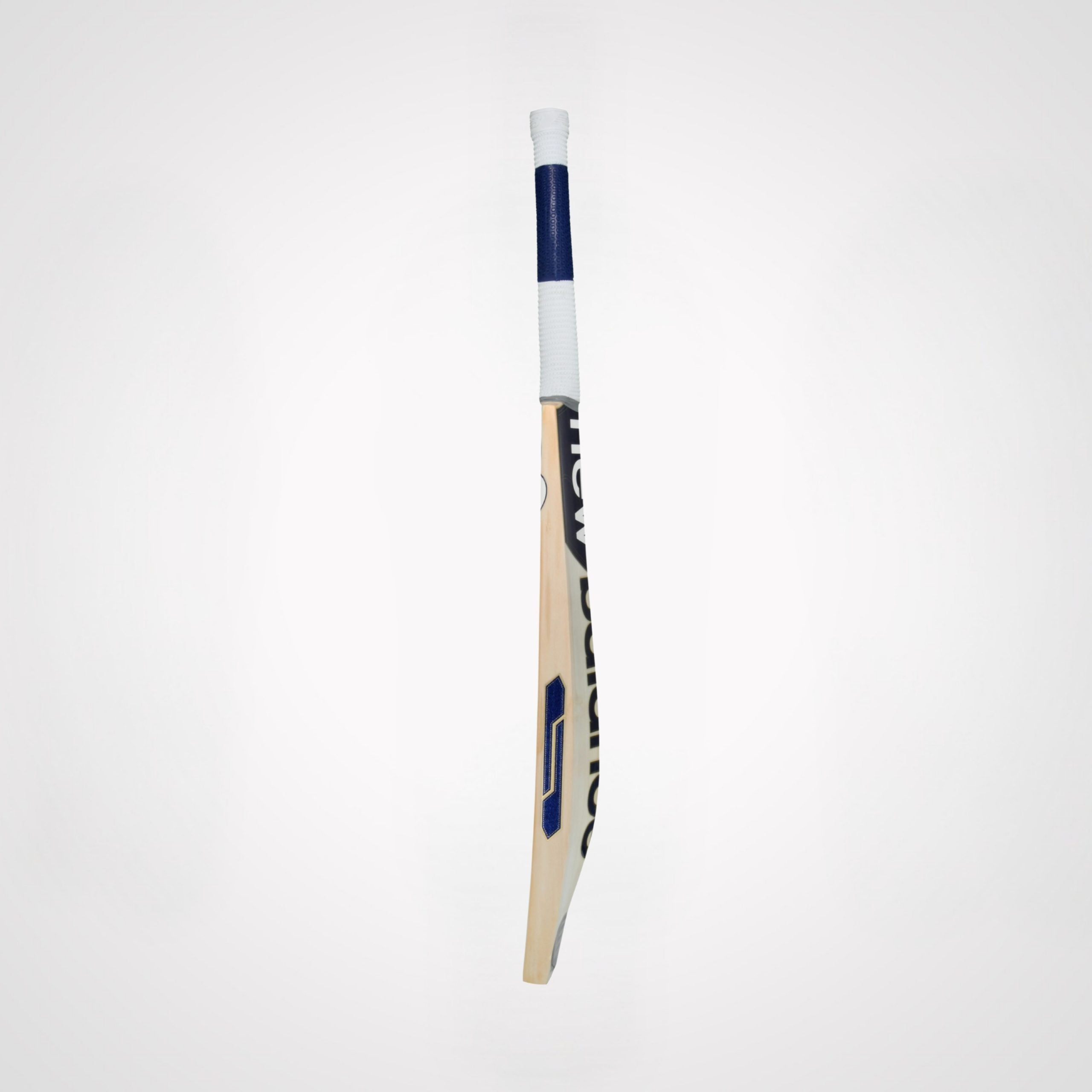 NB Cricket Bat  700i Max DC