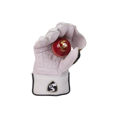 SG Wicket Keeping Gloves Savage