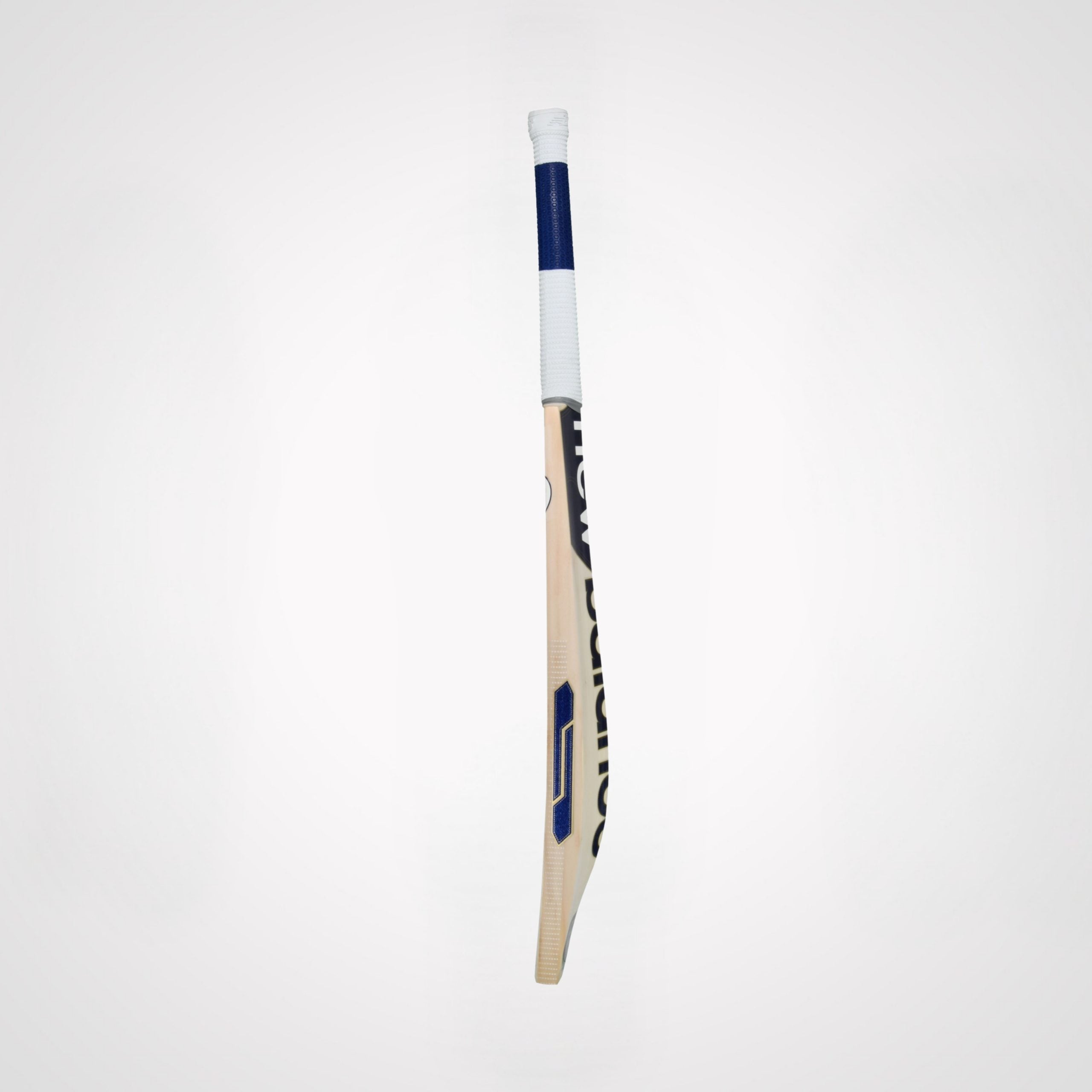NB Cricket Bat 650i DC