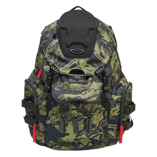 Oakley Backpack Bathroom Sink - Cric Studio
