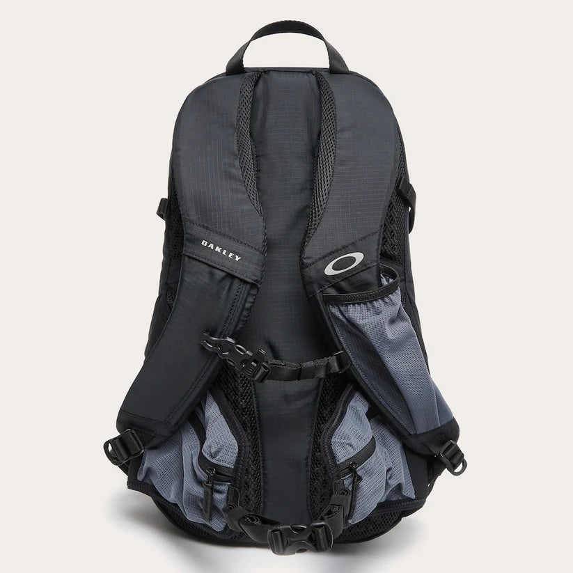 SEEKER TRAVERSE RC HYDRA BAG - Cric Studio