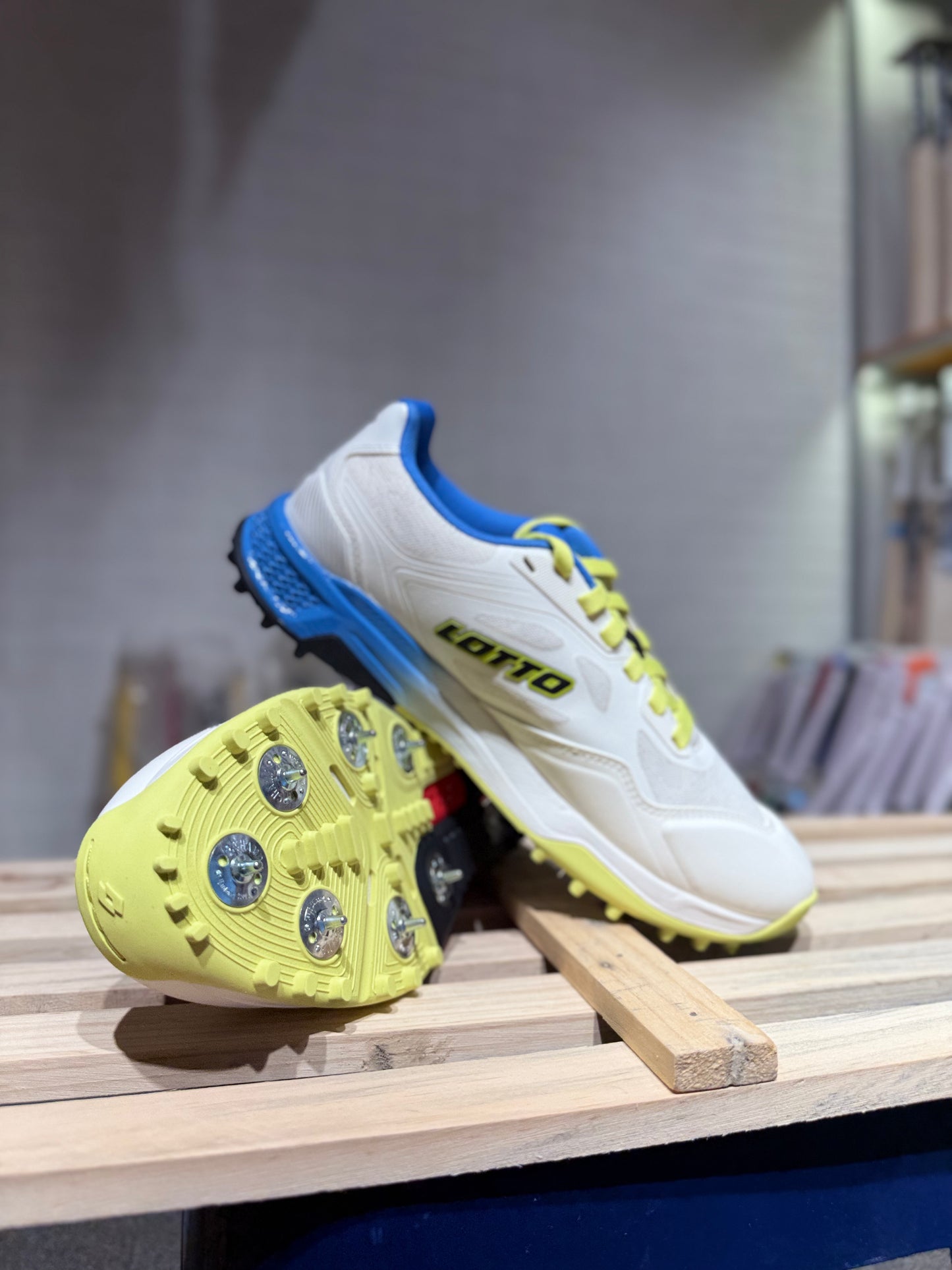 Supershot Fire Dragon: Cricket Batting Spike