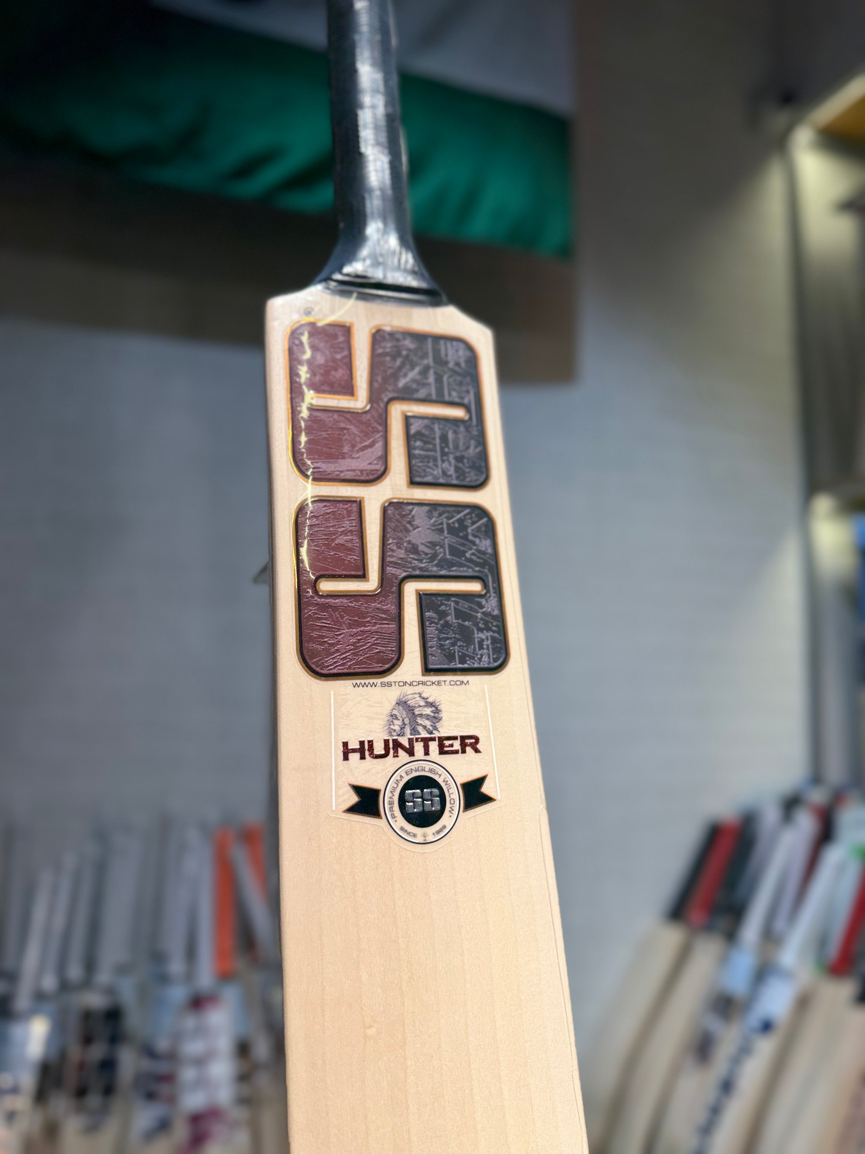 SS Cricket Bat Hunter
