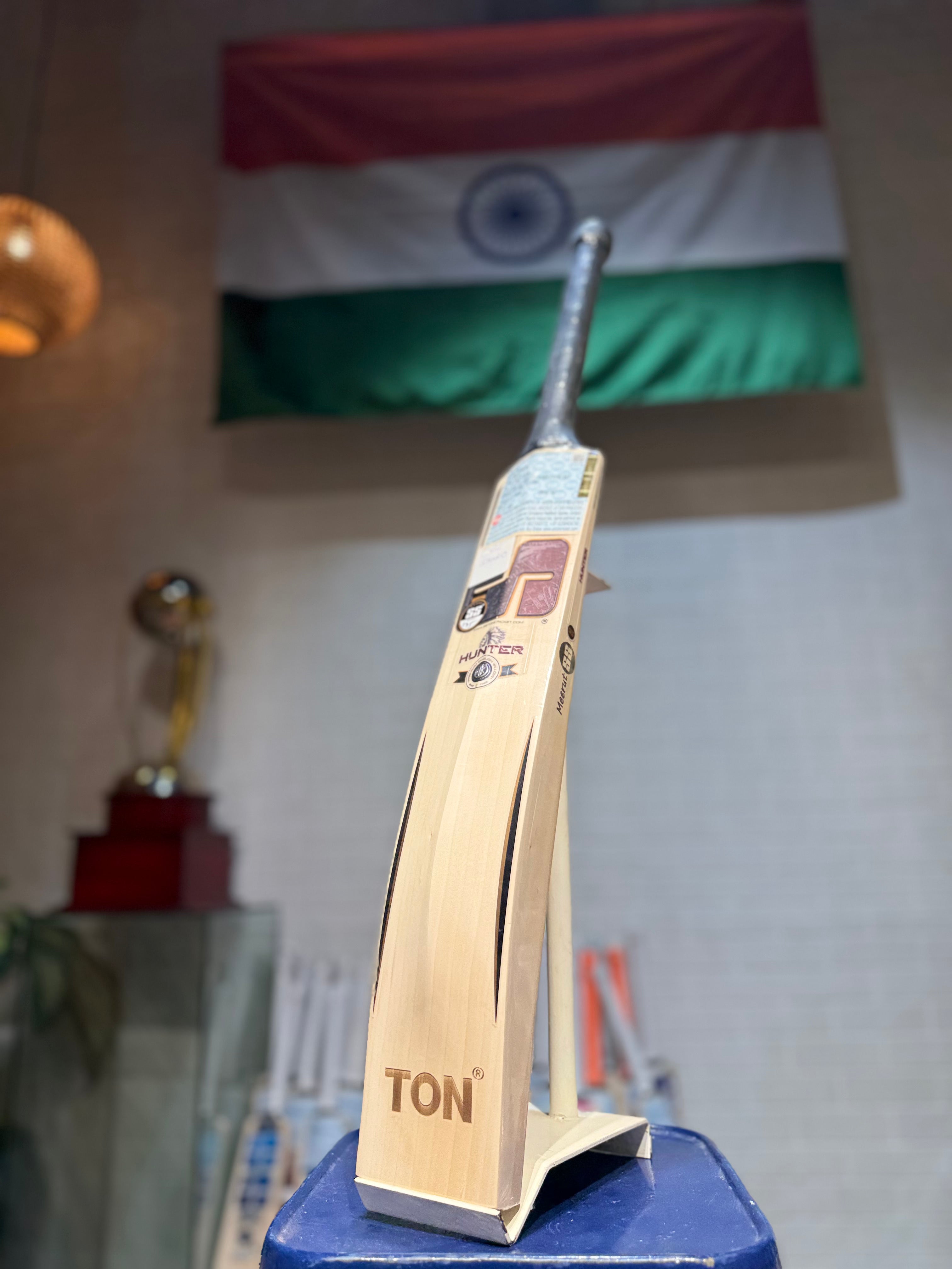 SS Cricket Bat Hunter