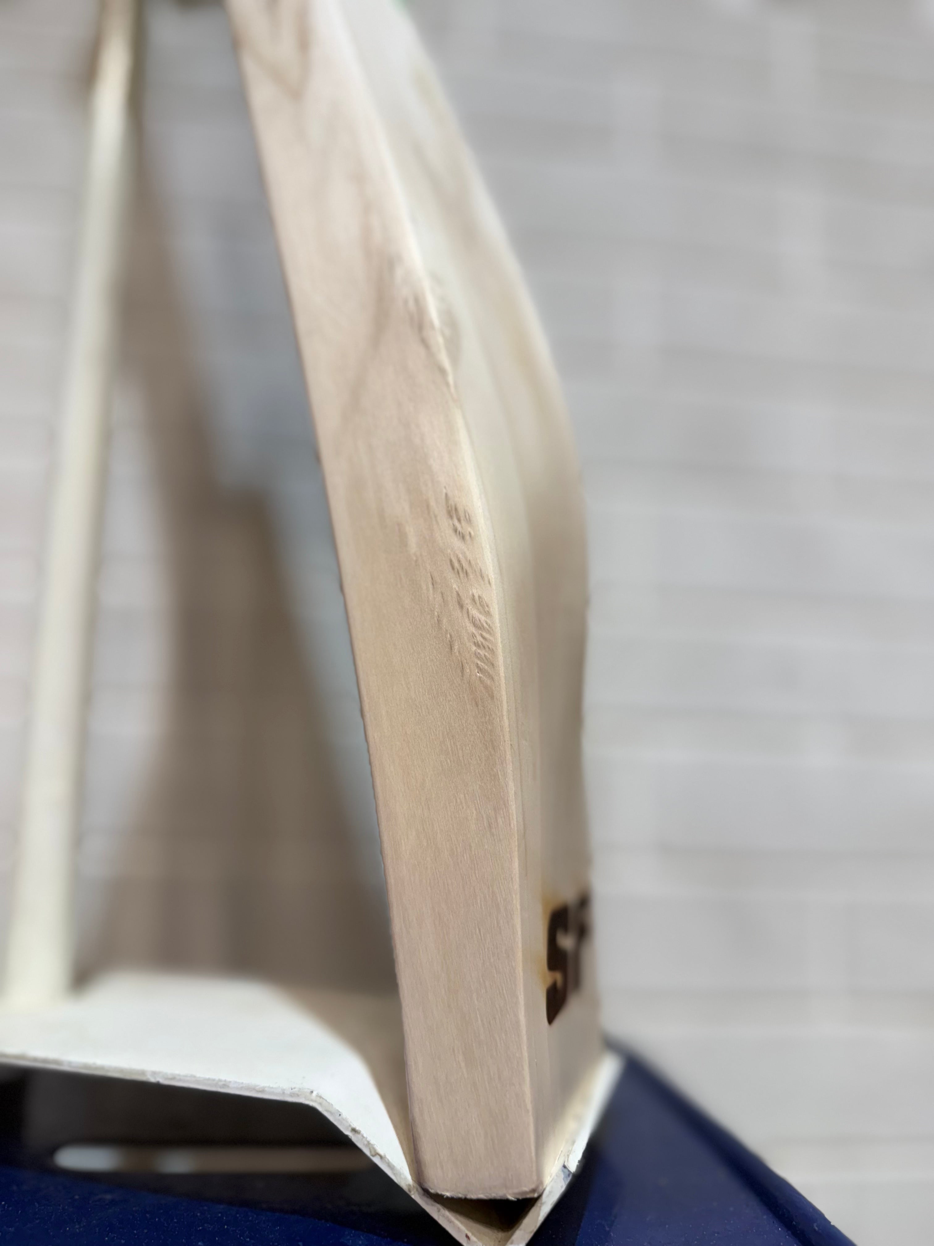 SF Cricket Bat Contract Player