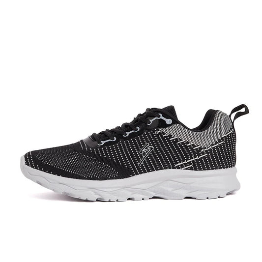 SG Cricket Shoes Mavrick