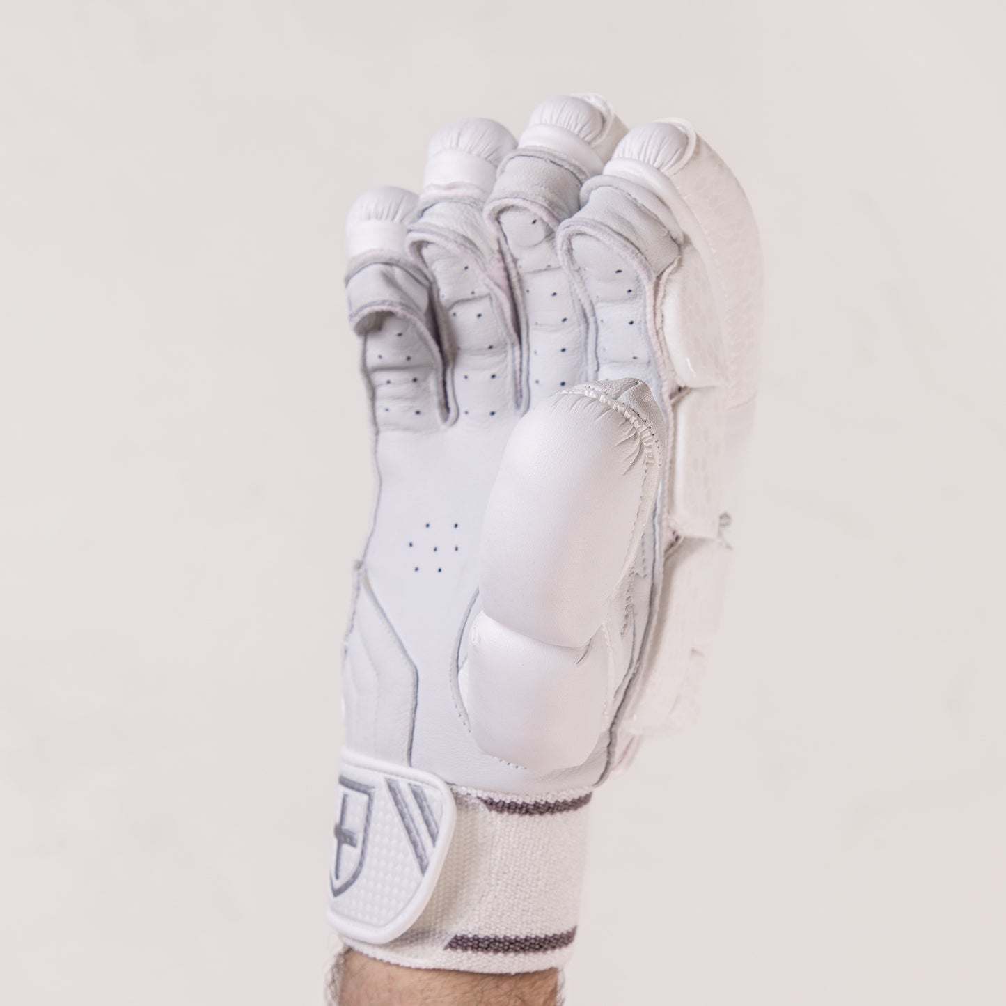 Focus Gloves - Limited - Pittard - Sausage