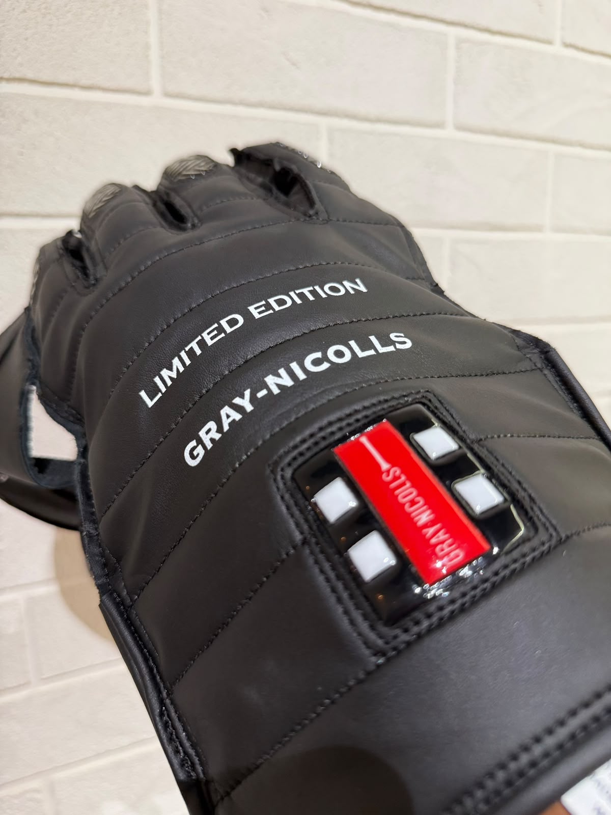 Gray Nicolls Limited Edition Wicket keeping Gloves