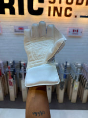 SF Wicket Keeping Gloves Limited Edition
