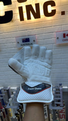 Sunridges Wicket Keeping Gloves Player Choice