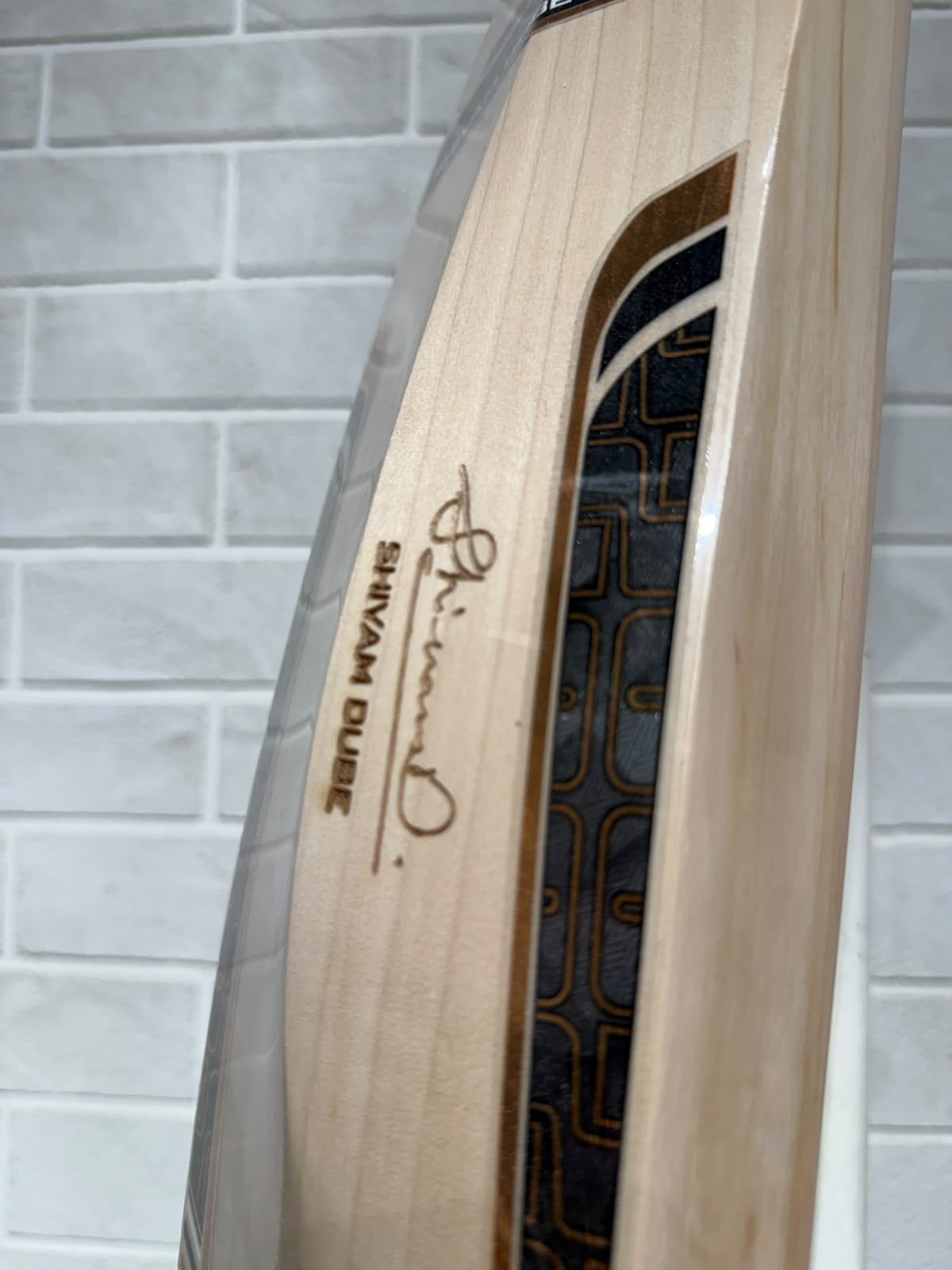 SS Cricket Bat Player(Shivam Duve)
