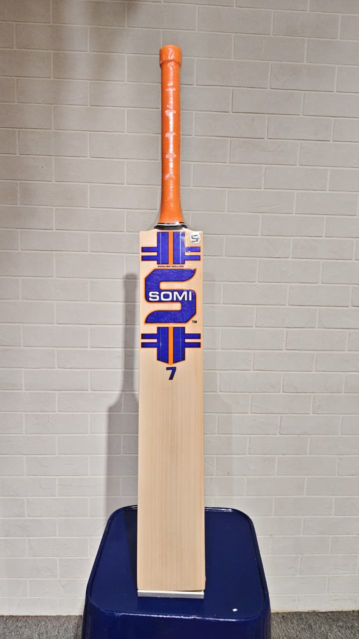 Somi Cricket Bat MSD 7