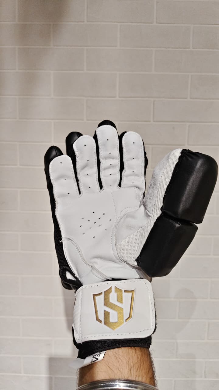 SWAR Batting Gloves Test