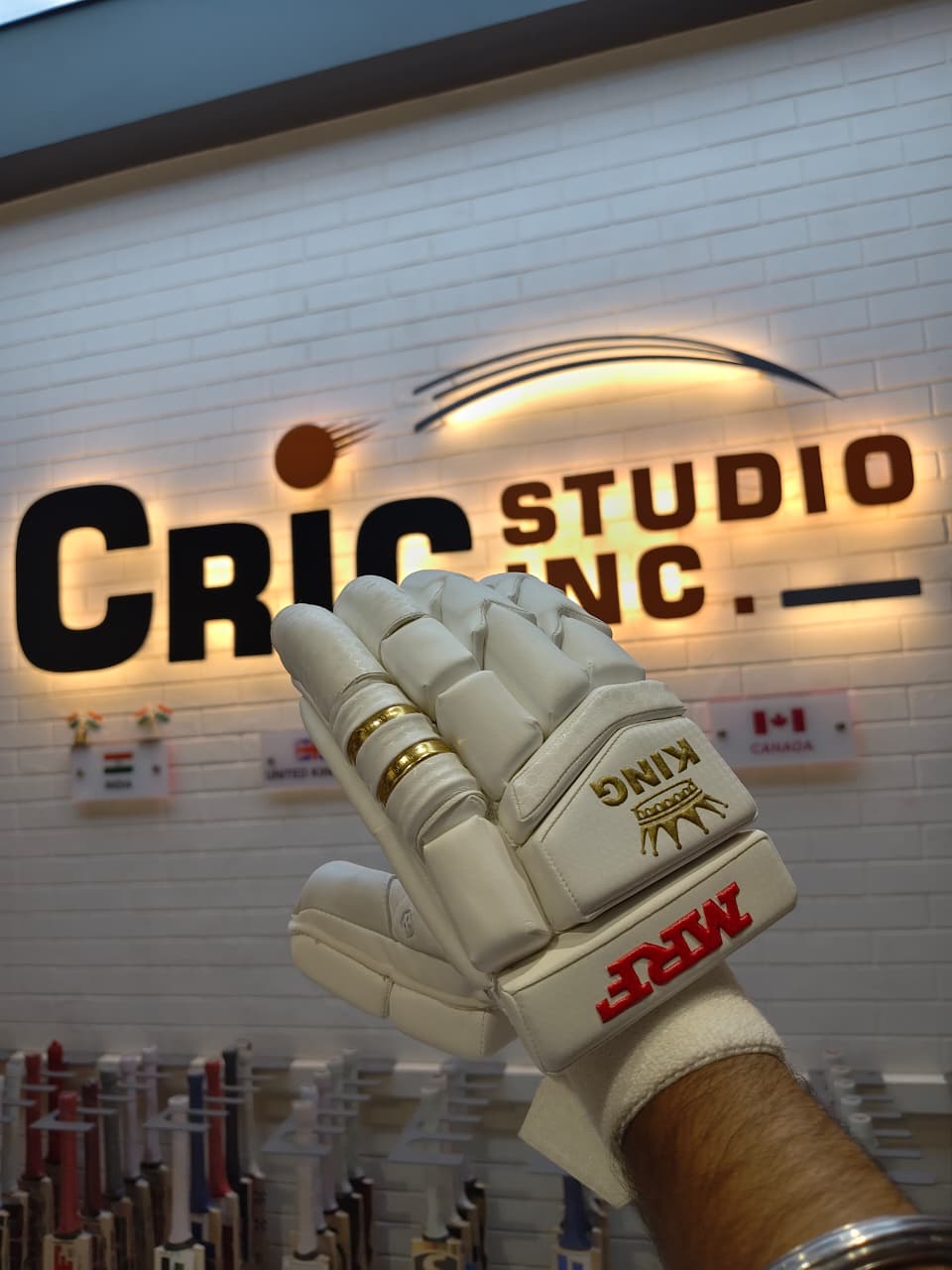 MRF Batting Gloves Genius King