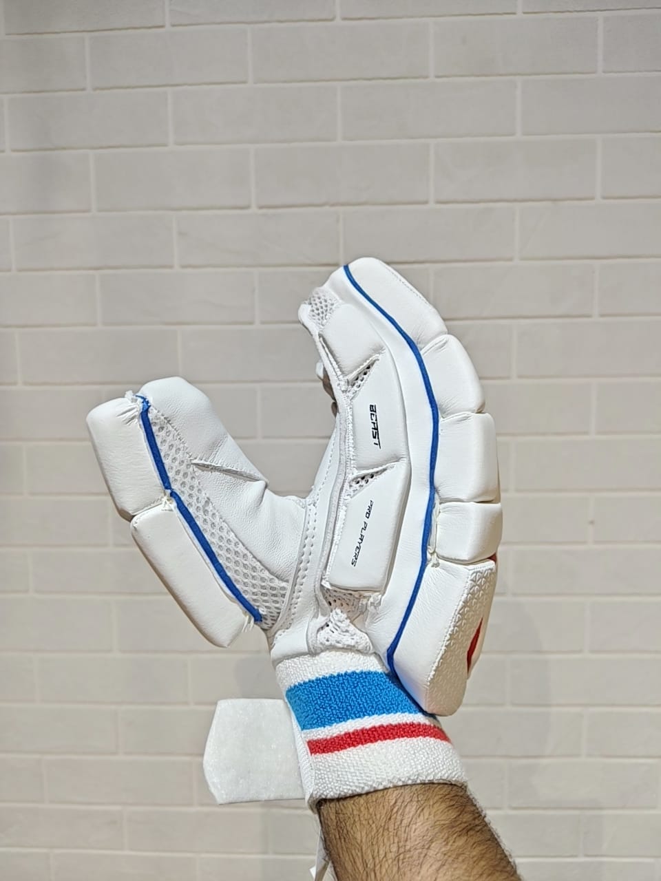 Kookabura Batting Gloves Beast Pro Players