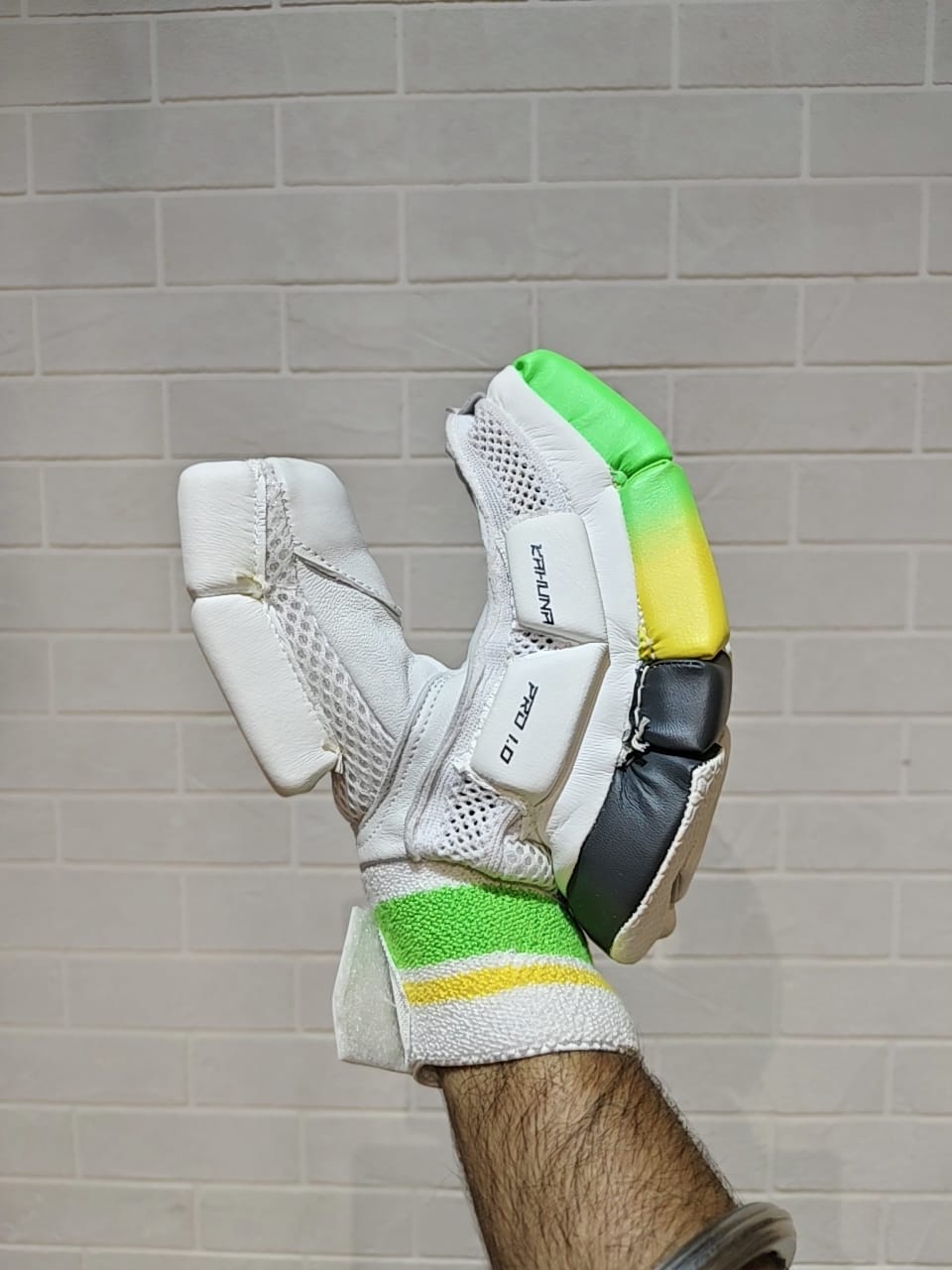 Kookabura Batting Gloves Kahuna Pro 1.0