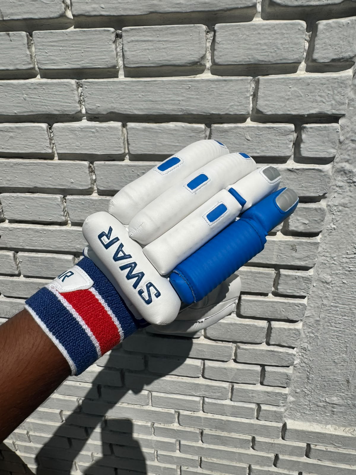 SWAR Batting Gloves VK Shape