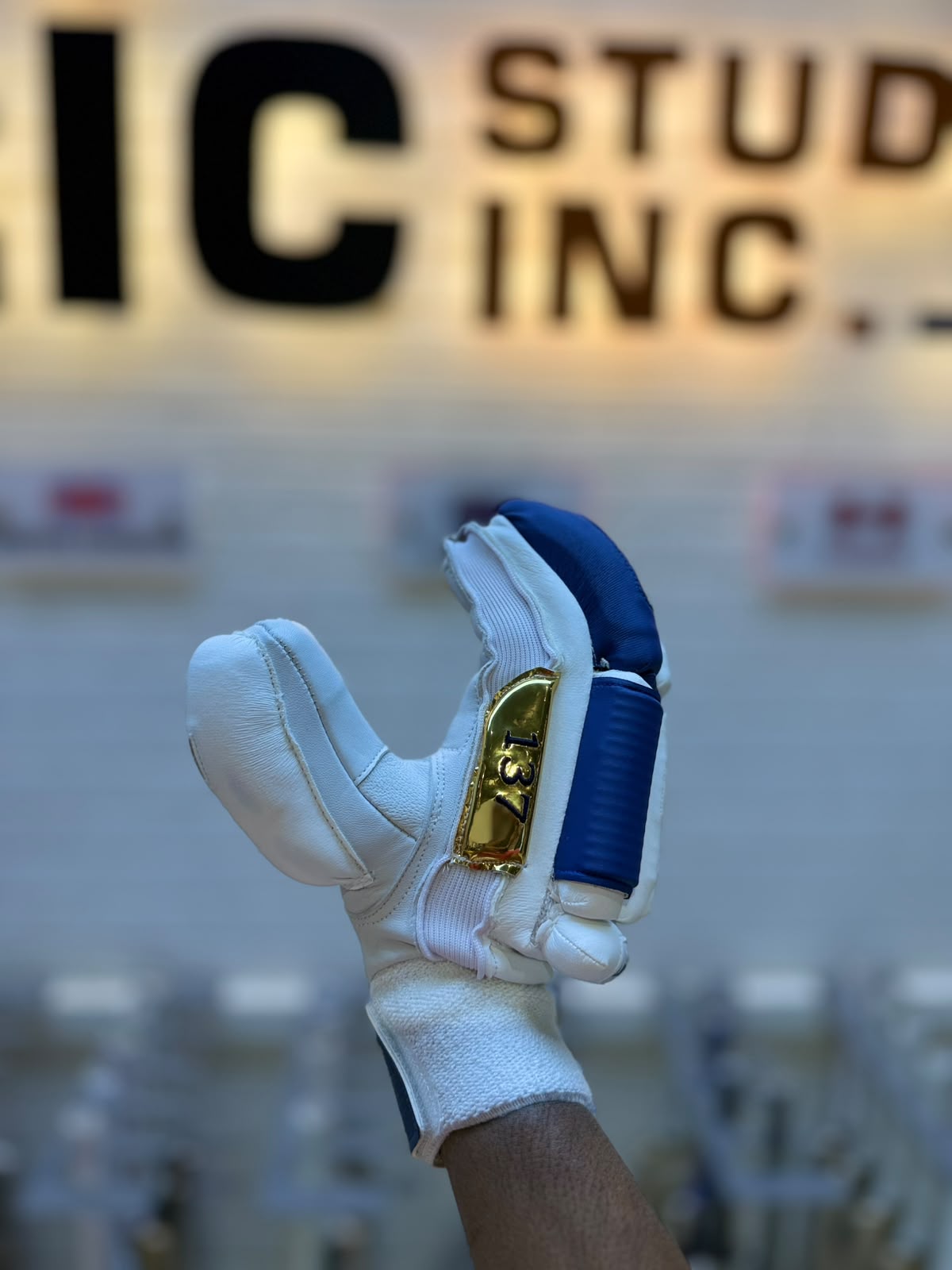 Versant Batting Gloves Showman Glory