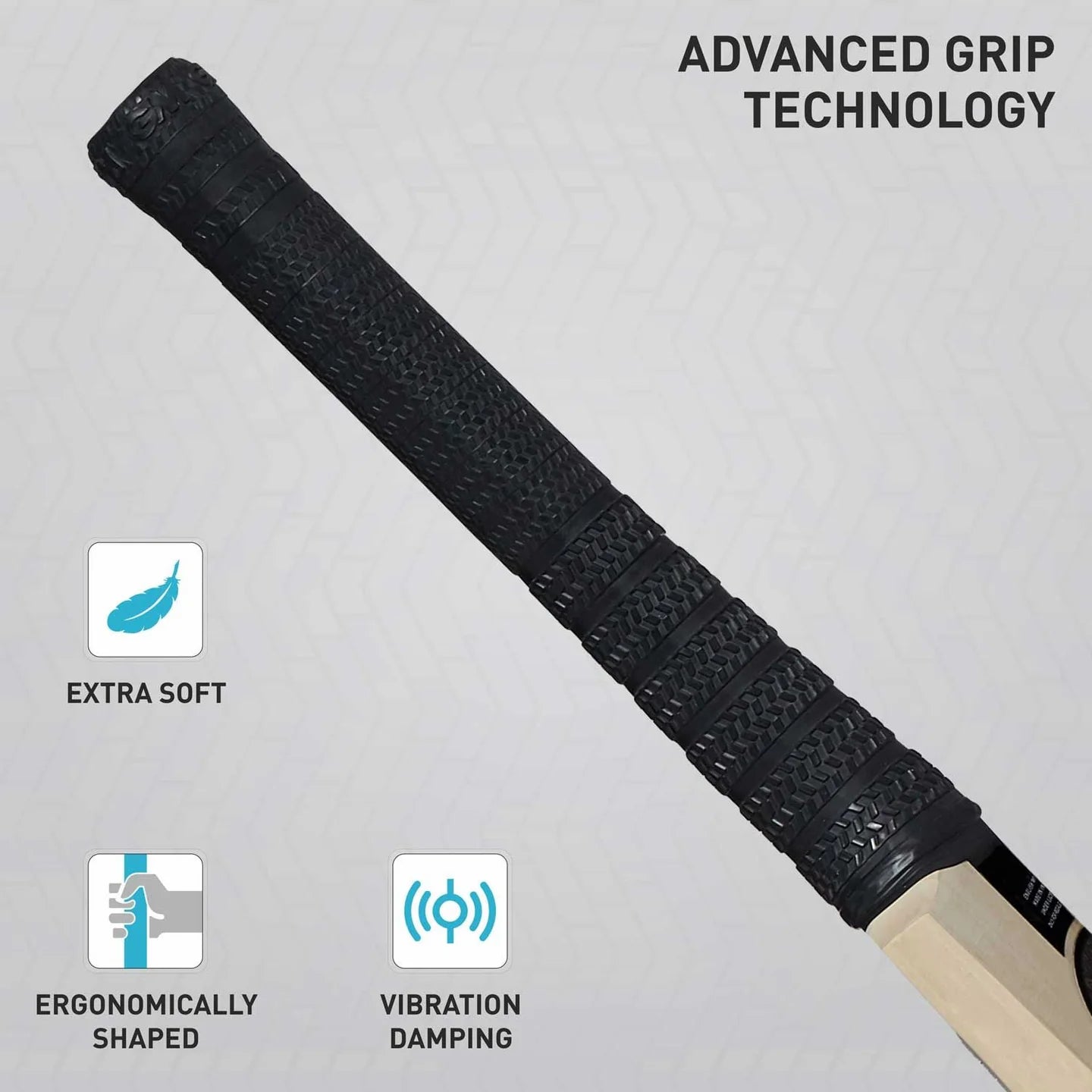 GM Cricket Bat Noir 606