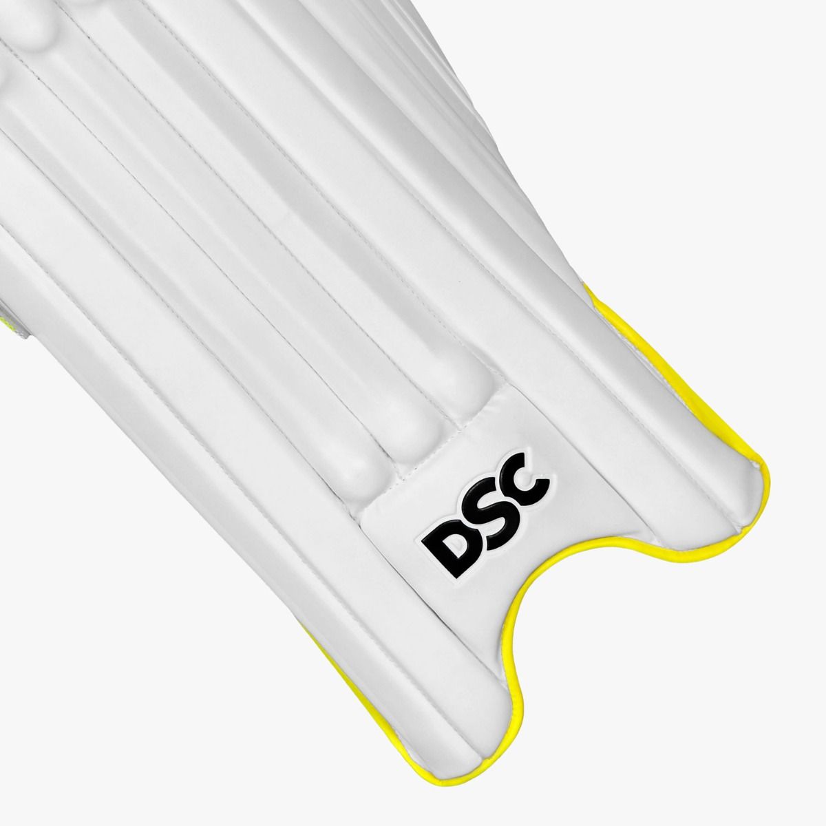 DSC Condor Glider Batting Leg Guard