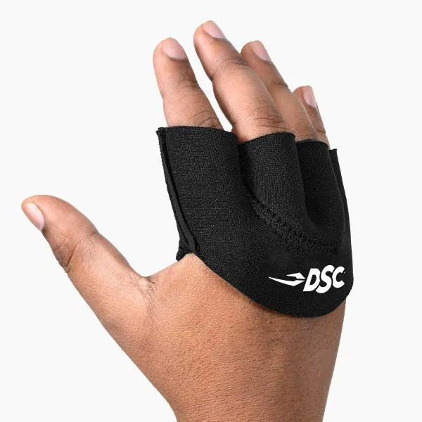DSC Fielding Gloves Protakt