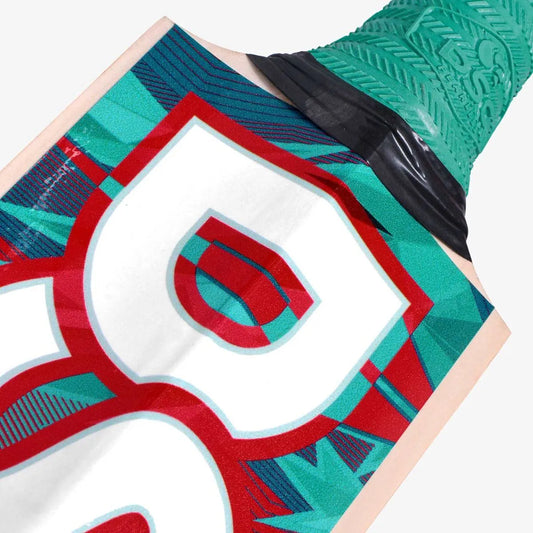DSC Cricket Bat Wildfire Magma