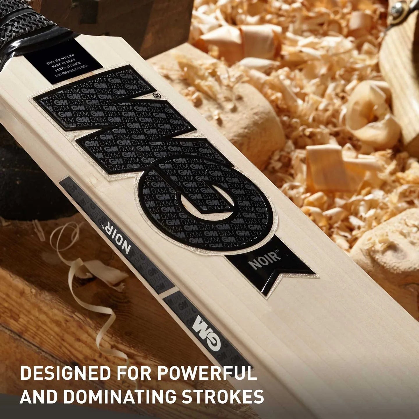 GM Cricket Bat Noir 606